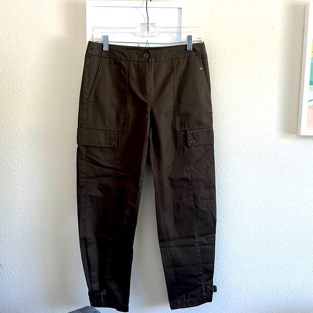 Nordstrom Signature casual or dressy olive colored trouser pants